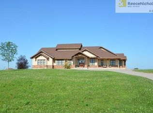 10206 S Stonehaus Dr, Lees Summit, MO 64086