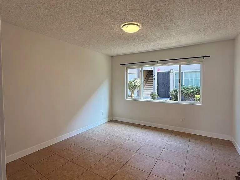 2018 Las Vegas Ave #8 — Photo 9