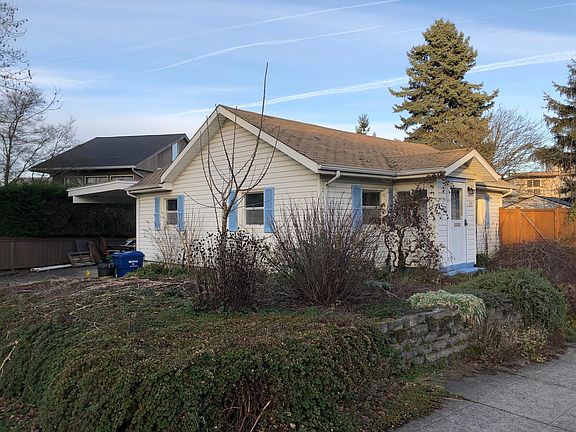 Large corner lot with plenty of off street parking