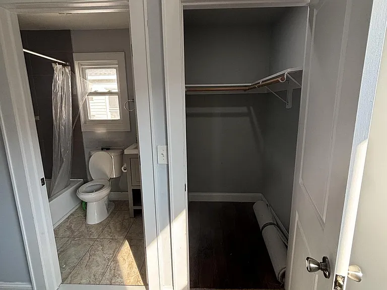 18 Van Cortland Pl — Photo 6