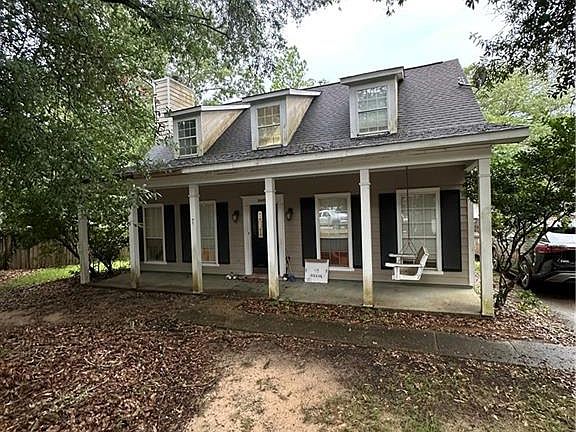 3rd image of 3409 Lenox Ct