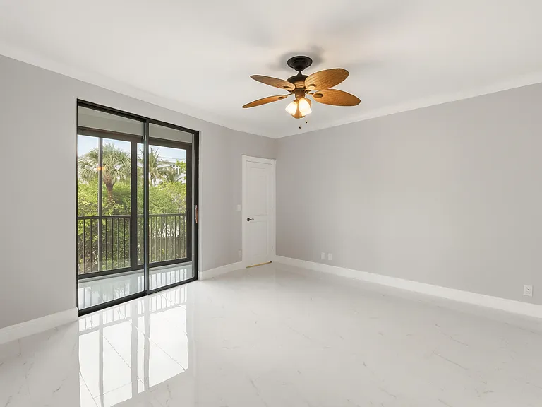 220 Lake Dr #206 — Photo 18