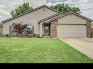 (Undisclosed Address), Broken Arrow, OK 74012