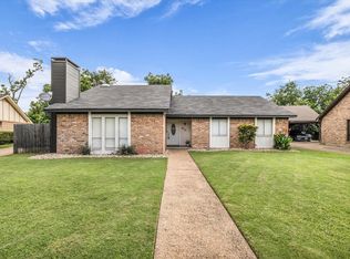 913 Montclair Dr, Waco, TX 76710