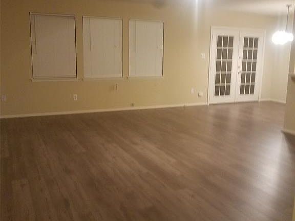 3rd image of 22614 Smokey Hill Dr