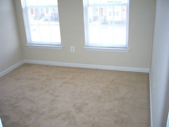 Upstairs bedroom #2 