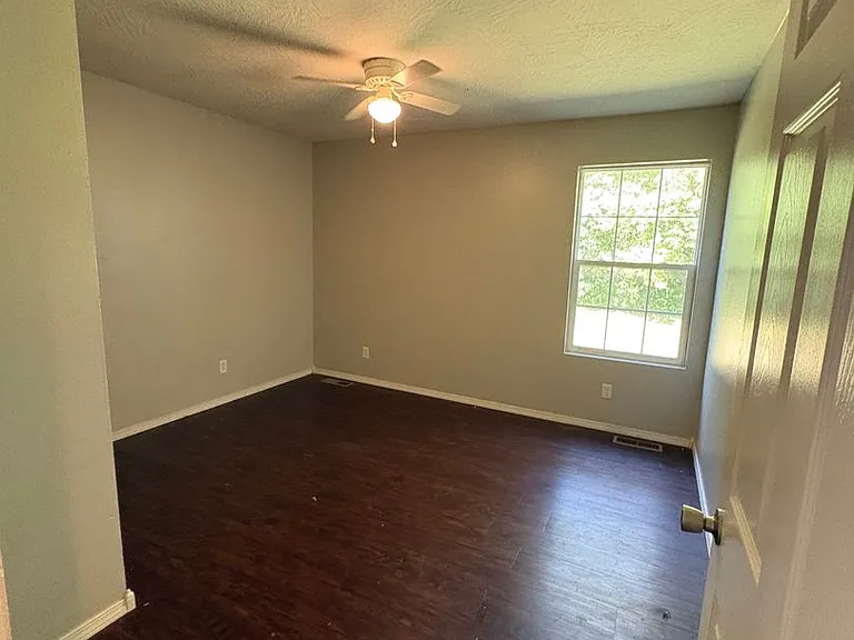935 N Missouri Ave — Photo 12