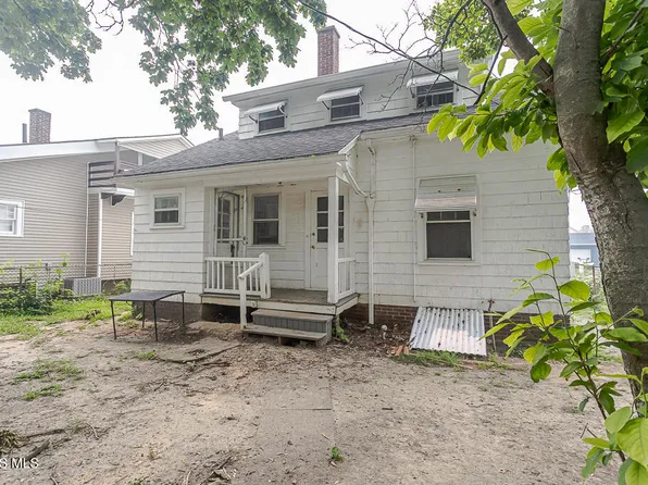 423 Oak St, Toledo, OH 43605