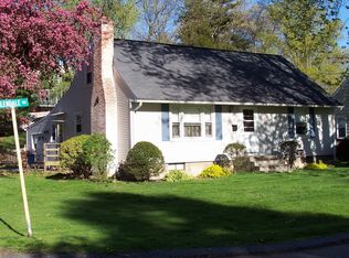 75 Bayne St, East Longmeadow, MA 01028