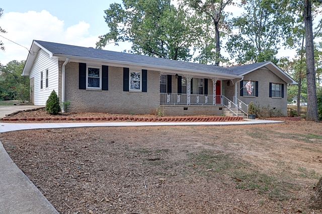 10 N Davis Dr, Stockbridge, GA 30281