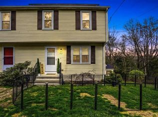 150-152 South Main Street Condominium, Uxbridge, MA 01569