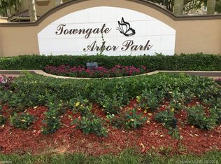 1944 SE 23rd Rd, Homestead, FL 33035