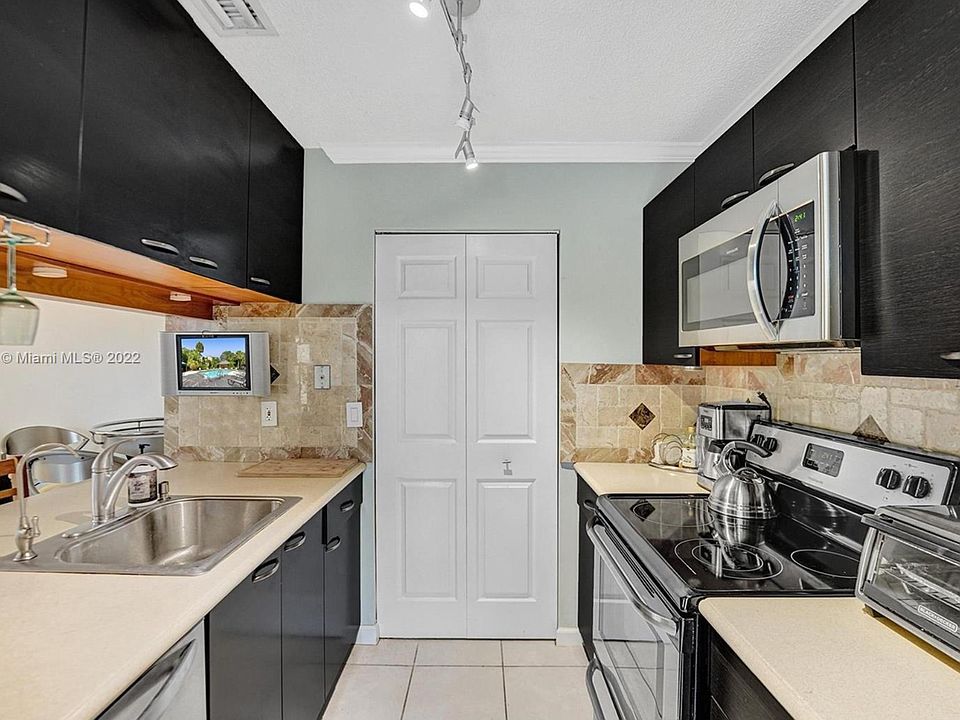 1st image of 22322 Pineapple Walk Dr