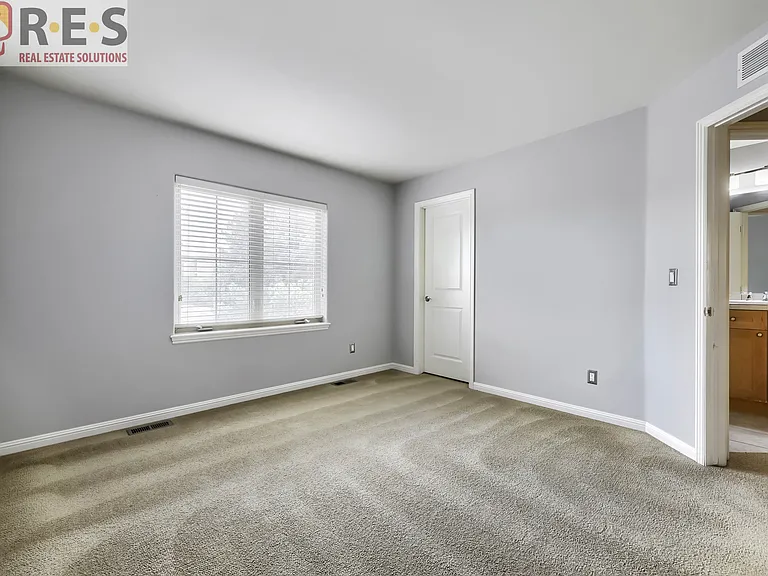 150 S Harrison St #107 — Photo 9