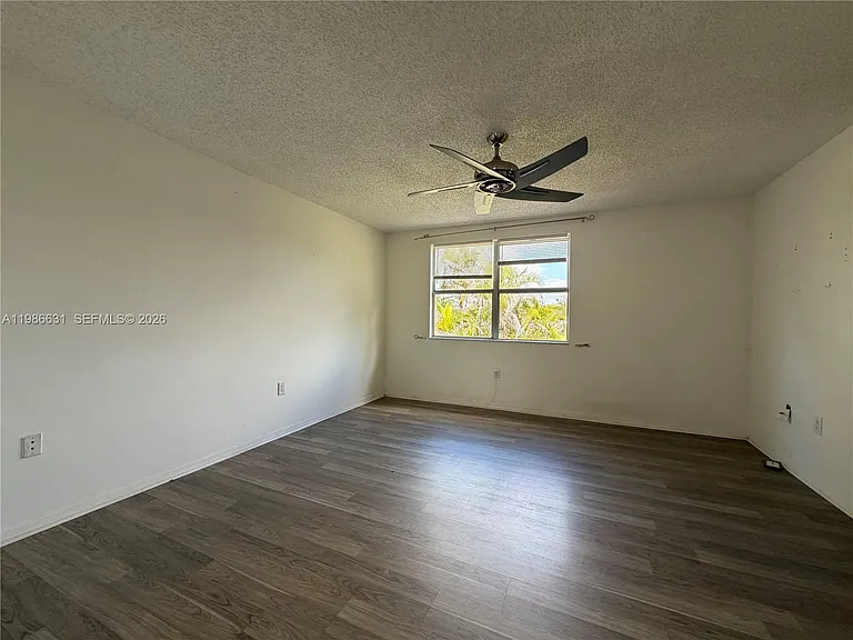 12619 NW 11th Pl — Photo 16