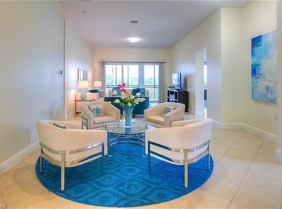 4th image of 9239 Tesoro Ln #3204