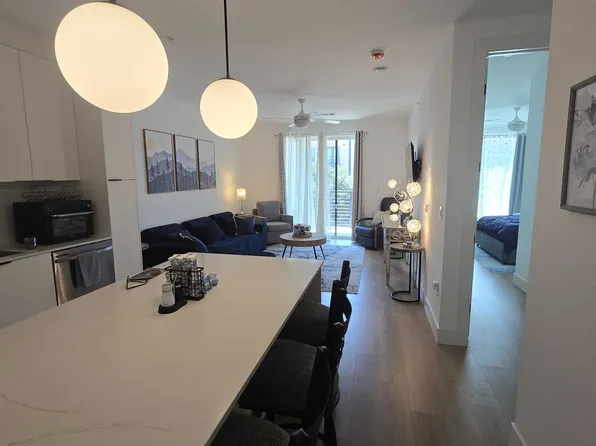 1701 Simond Ave #315, Austin, TX 78723