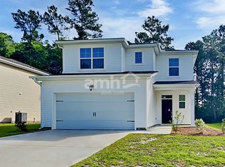612 E Lionel Rd, Moncks Corner, SC 29461