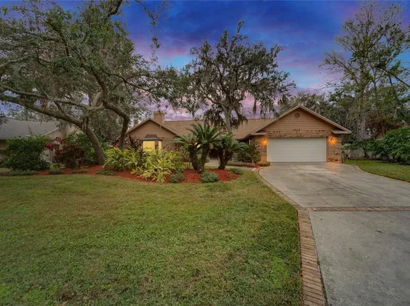 2913 Aston Ave, Plant City, FL 33566