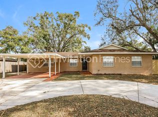 5205 Garner Pl, Seffner, FL 33584