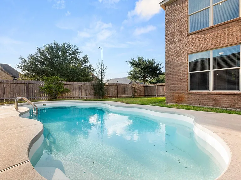25915 Lockspur Ct — Photo 48