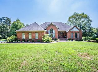 10059 Cemetery Rd, Bowling Green, KY 42103