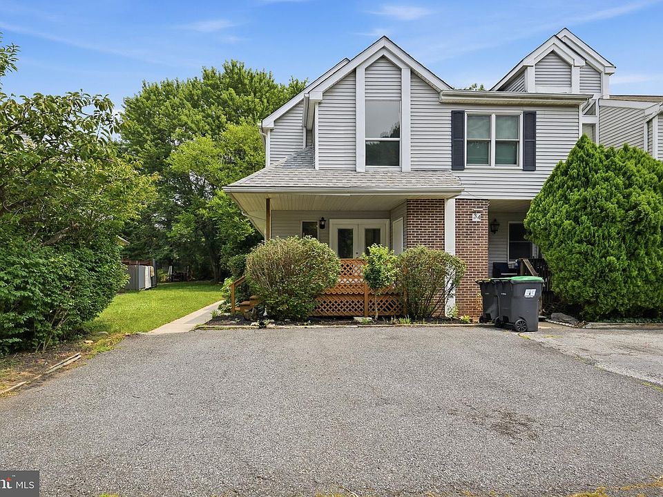 1st image of 36 Ashley Dr