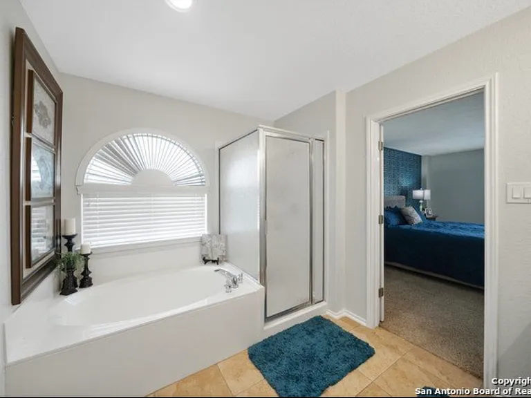 10415 Shire Country — Photo 25