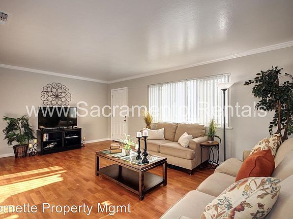 5th image of 3435 Marjorie Way