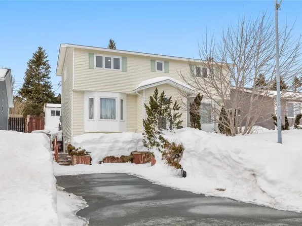 12 Bellevue Crescent, St John's, NL A1E5T6