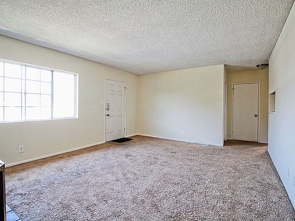 3rd image of 1130 W Newmark Ave