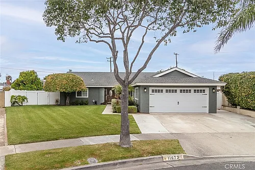 11673 Iris Ave Photo 1