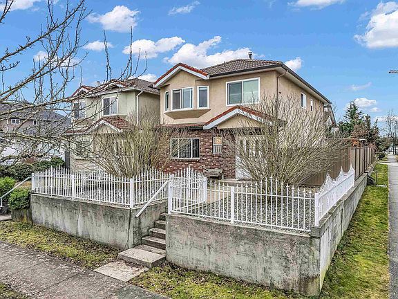 3rd image of 2808 Horley St