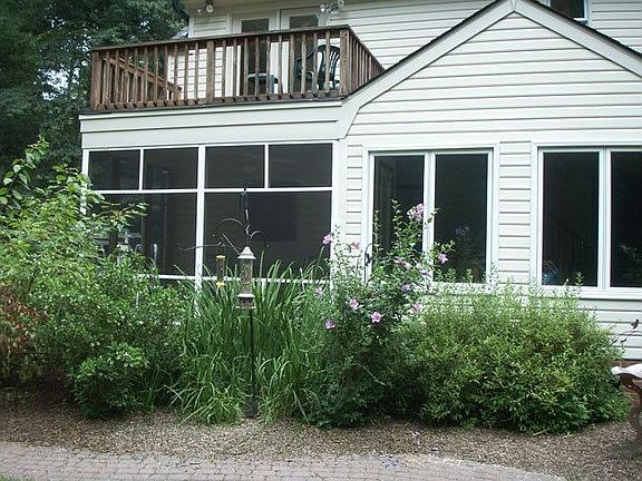 2nd image of 609 Water Oak Ct