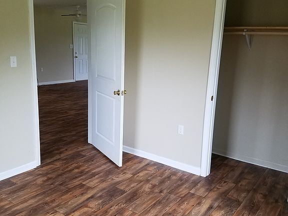 2nd image of 151 Jessica Ln