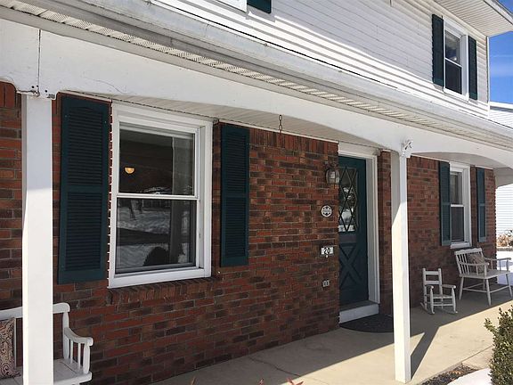 4th image of 20 Firestone Ln