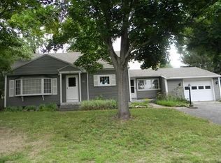 99 Bellwood Rd, Springfield, MA 01119