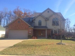 9310 Castlebury Dr, Temperance, MI 48182