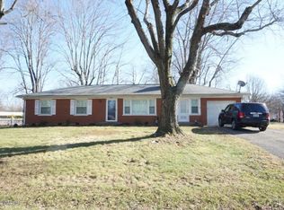 10011 Prairie Dr, Louisville, KY