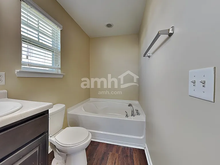 60 Tranquil Pl — Photo 12