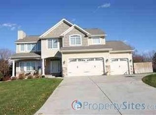 280 Cedarview Dr, Portage, MI 49024
