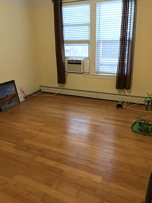 Rented by Sterling Realty Solution Inc | media 14