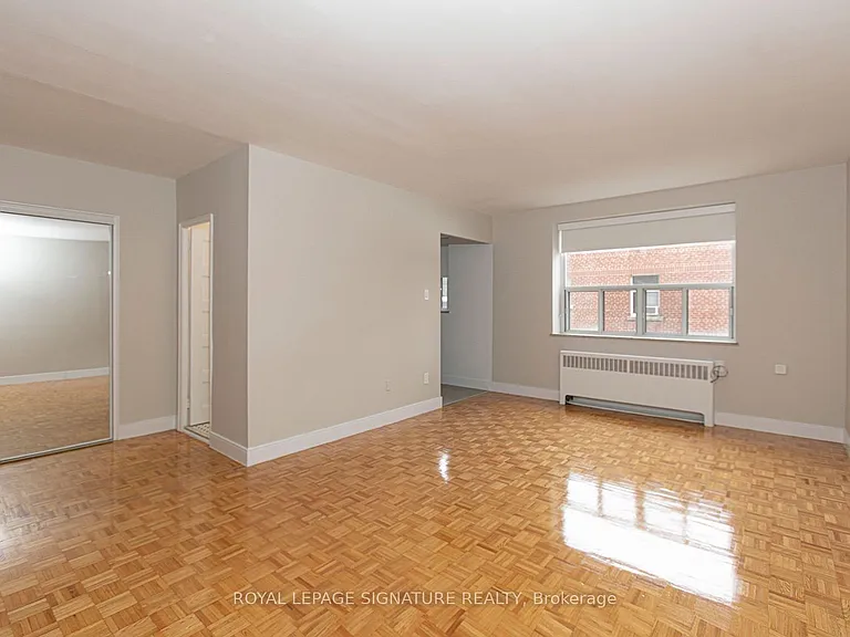 1291 Bayview Ave #306 — Photo 3
