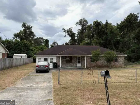 1105 Waters St, Waynesboro, GA 30830