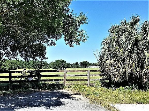 3rd image of 9015 SE 154th Ln