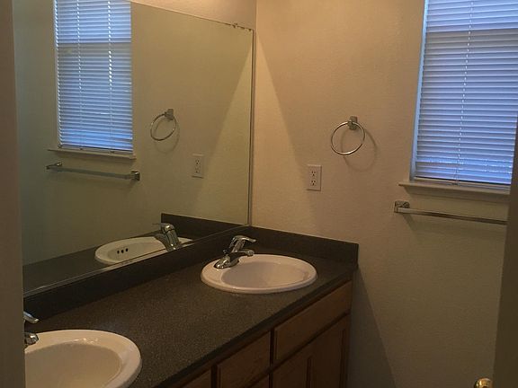 2 Full Shower/Tub Bathrooms