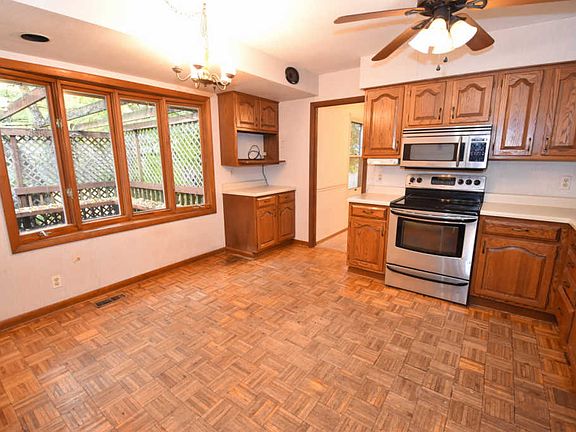 5th image of 1126 Millburn Ct