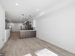 2330 N 16th St #1, Philadelphia, PA 19132