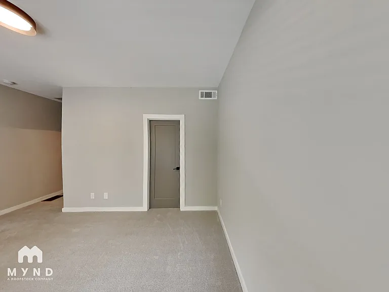 1447 Walker Pl SE — Photo 9