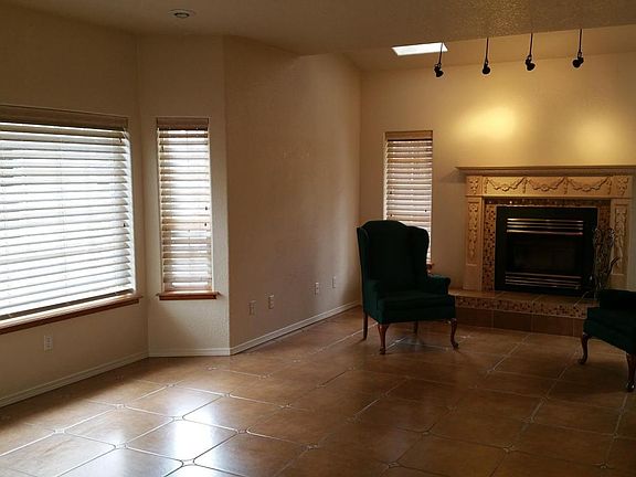 5th image of 4434 Cedar St